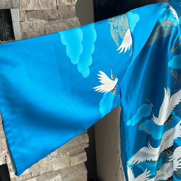 Vintage Marukyo Tokyo turquoise blue w cranes kimono robe - Picture 4 of 16